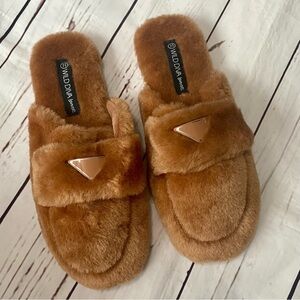 WILD DIVA Lounge Brown Faux Fur Slip-On Women's Slippers Size 7.5
